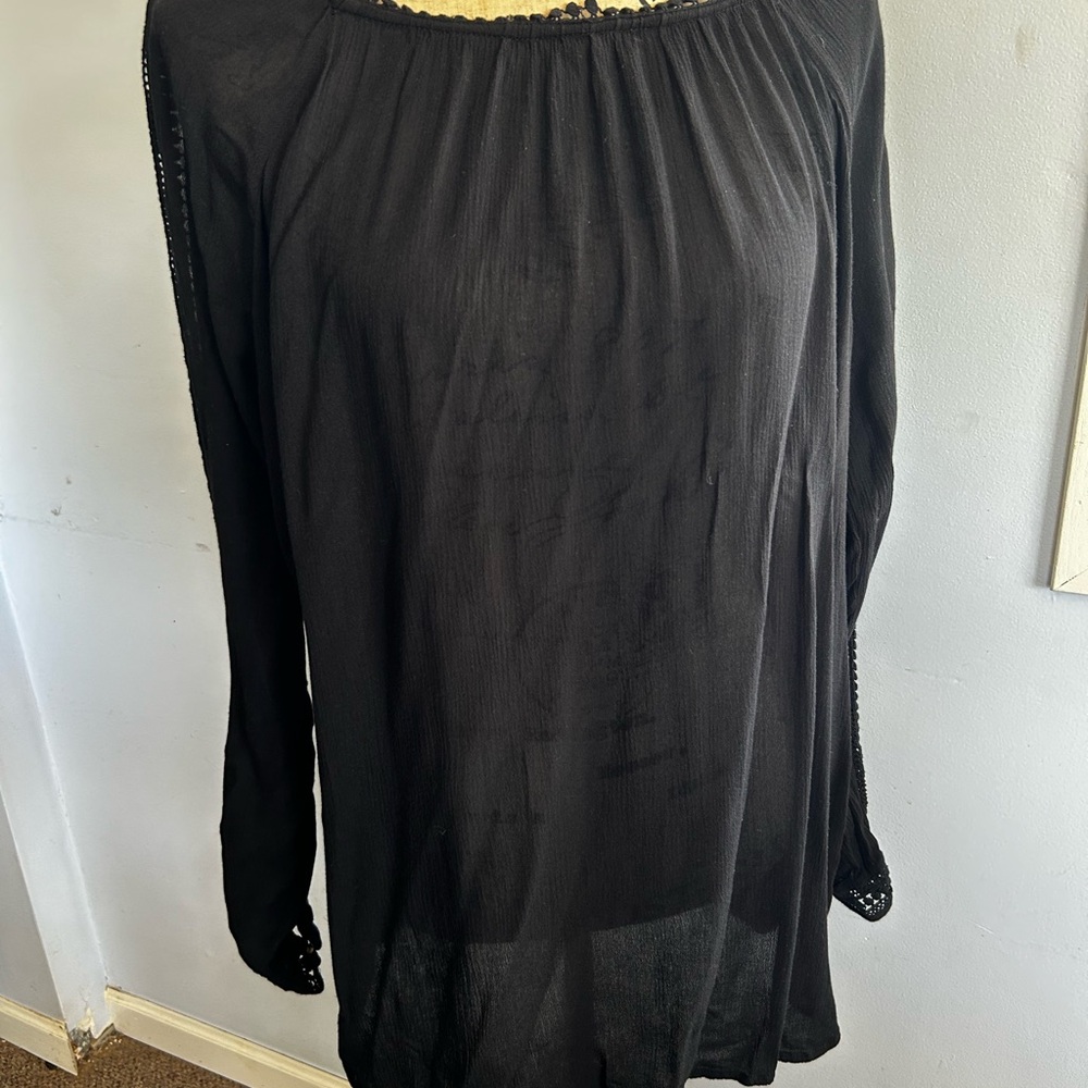 Knox Rose Black Long‎ Sleeve Relaxed Tunic